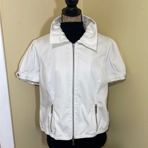Nine West stretch short sleeves zipper front white jacket Sz: 14